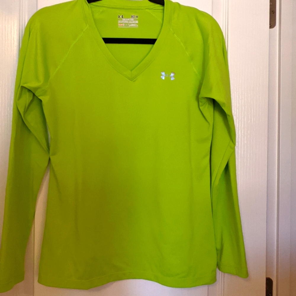 Under Armour Active wear V-neck Long Sleeve Shirt- Women's Size Medium